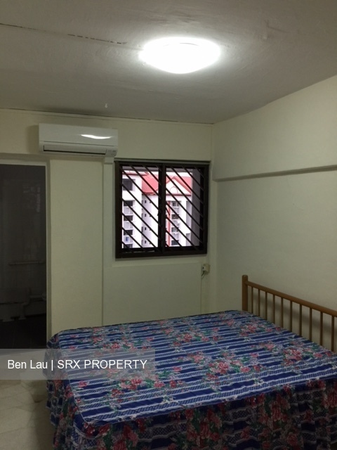 Blk 302 Jurong East Street 32 (Jurong East), HDB 3 Rooms #179959912